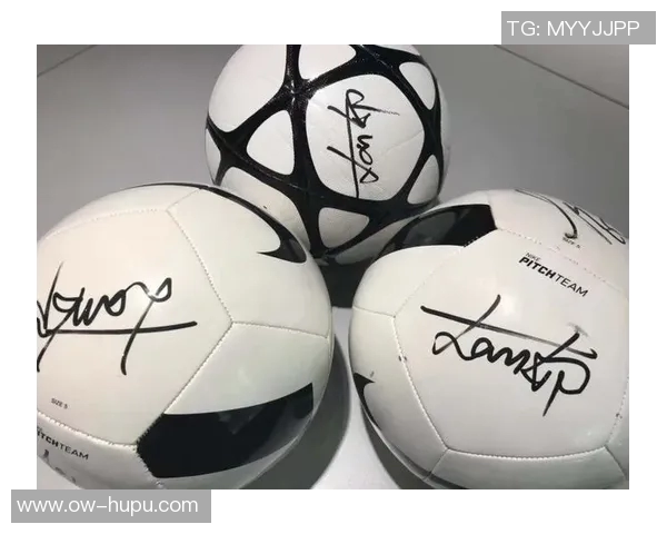 签名足球的魅力与收藏价值探讨：如何选择与保养你的珍贵球品