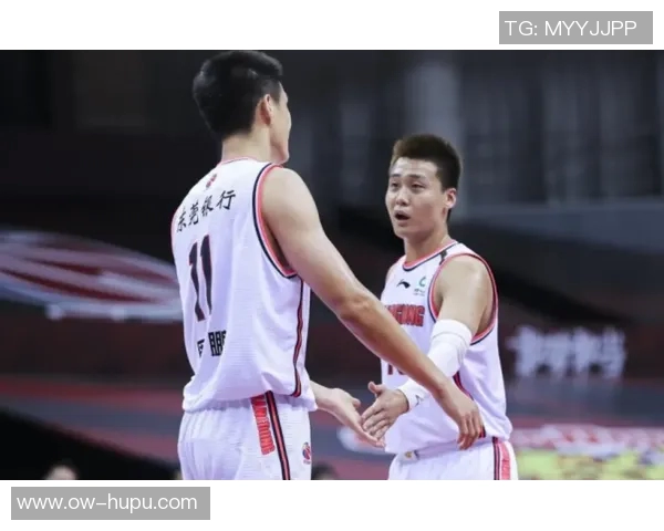 书豪与赵睿的巅峰对决谁能在篮球场上书写新的传奇篇章